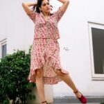 Rashmi Gautam Instagram - 📸 p.c @v_capturesphotography 📸 💃Outfit by @kaalateekaclothing 💃 🦸‍♀️Stylist @impriyankasahajananda 🦸‍♀️