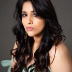 Rashmi Gautam Instagram - Close upppsss 📸 @verendar_photography Outfit @rekhas_couture #RashmiGautam #instagram #instapost #static