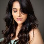 Rashmi Gautam Instagram - Close upppsss 📸 @verendar_photography Outfit @rekhas_couture #RashmiGautam #instagram #instapost #static