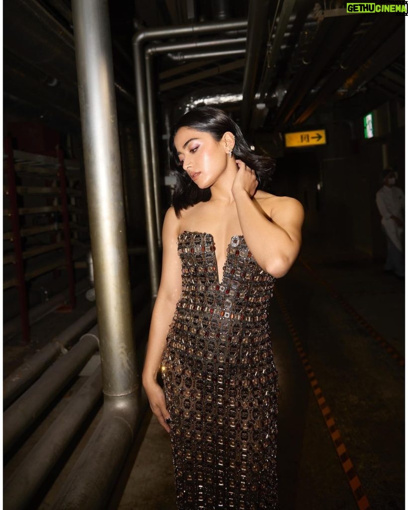 Rashmika Mandanna Instagram - Japan was a place I’ve dreamt of going to for years.. since childhood ❤️ never thought it would ever be possible.. let alone be a part of an award show giving an award to one of the creators of and in the anime world!!! 😯❤️❤️ and finally it came true..!! 🥰 Being able to meet everyone here, receiving the incredible love here, receiving such a warm welcome.. the food, the weather, the place so clean, such lovely people.. It’s amazing! Thank you Japan! Really! I love you! Truly! You are just toooo special.. I am going to keep coming back every year now ❤️❤️❤️ #AnimeAwards @crunchyroll_in @animeawards.official
