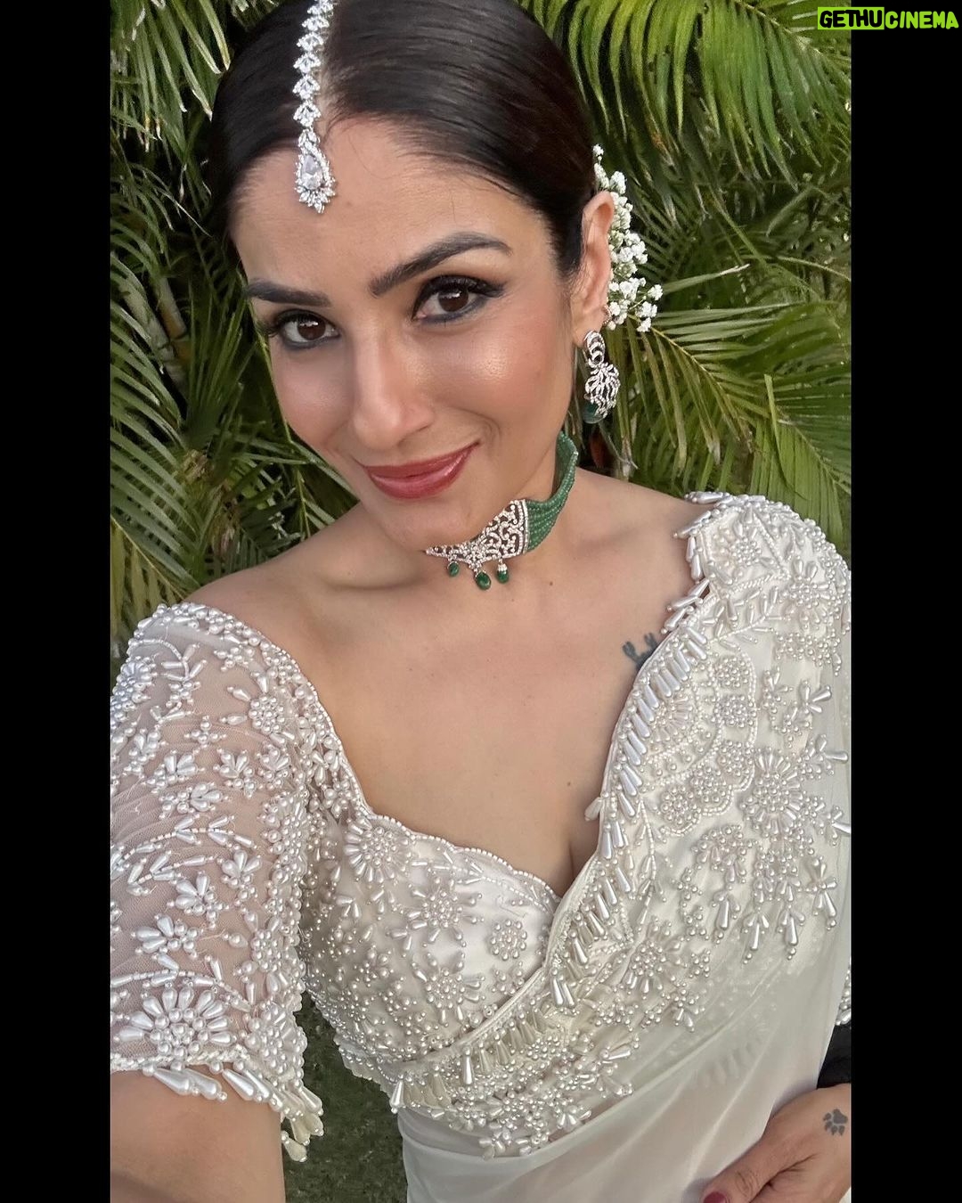 Raveena Tandon Instagram - Wedding whites ….🤍