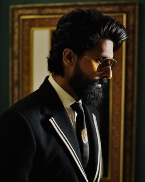 Ravi Dubey Instagram - 🧔‍♂️