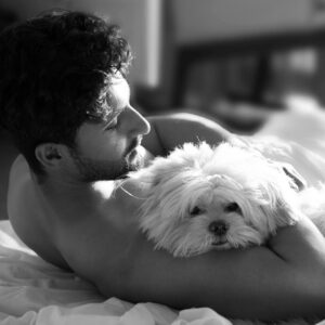 Ravi Dubey Instagram - Mera moyo aur main ❤️ 🐶 

📸 @dannyalagh