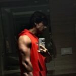 Ravi Dubey Instagram - Under armour #gettingthere @pramod08shinde