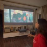 Ravi Dubey Instagram - My Haaniyaan dancing to Ve haaniyaan @sargunmehta