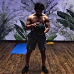 Ravi Dubey Instagram - Begin again 💪 @pramod08shinde