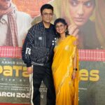 Ravi Kishan Instagram – Saare ke saare sitaare aa pahunche hai #LaapataaLadies ki khoj mein! Aap kaha hain? 🤩

@nitanshigoelofficial @pratibha_ranta @ss_this_side @chhaya.kadam.75 @ravikishann #Aamirkhan @raodyness #JyotiDeshpande @aamirkhanproductions @kindlingindia @officialjiostudios @tseries.official @bookmyshowin @pvrpictures @biplabgoswamicinema @snehadesaiofficial @ramsampathofficial @swanandkirkire @prashantpandeyofficial @divynidhisharma @shreyaghoshal @arijitsingh @sukhwindersinghofficial @sonamohapatra @mastercutpictures @antaraclicks @farooquinaved