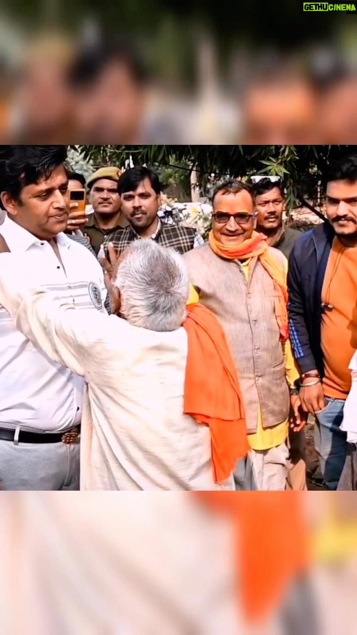Ravi Kishan - 238.1K Likes - मेरा गाँव।
#uttarpradesh #jaunpur #ravikishan
