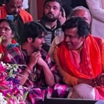Ravi Kishan Instagram – आज अयोध्या धाम में श्री राम लला की प्राणप्रतिष्ठा के ऐतिहासिक अवसर पर आयोजित अमृत महोत्सव एवं श्री हनुमत महायज्ञ में सम्मिलित हुआ एवं पद्मविभूषण तुलसी पीठाधीश्वर जगतगुरु श्री रामभद्राचार्य जी एवं श्री धीरेंद्र कृष्ण शास्त्री जी ( बागेश्वर धाम सरकार )से भेंट कर उनका आशीर्वाद प्राप्त किया ।

#ayodhaya #rammandirayodhya #amritmahotsav 
#rammandirpranpratishtha #rambhadracharyaji #bageshwardhamsarkar