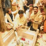 Ravi Kishan Instagram - #हर_हर_महादेव 🙏🚩