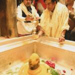 Ravi Kishan Instagram - #हर_हर_महादेव 🙏🚩