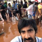 Ravi Teja Instagram - In action mode with a lot of fun😉 #khiladi