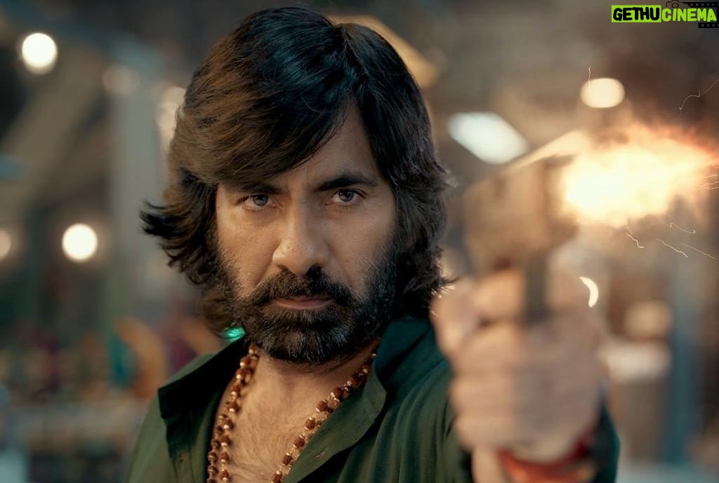 Ravi Teja Instagram - #Eagle Teaser is out now! Flying off for this Sankranthi on Jan 13th 🤗