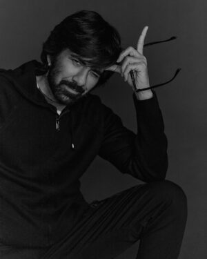 Ravi Teja Instagram - 😉

Shot by @arifminhaz