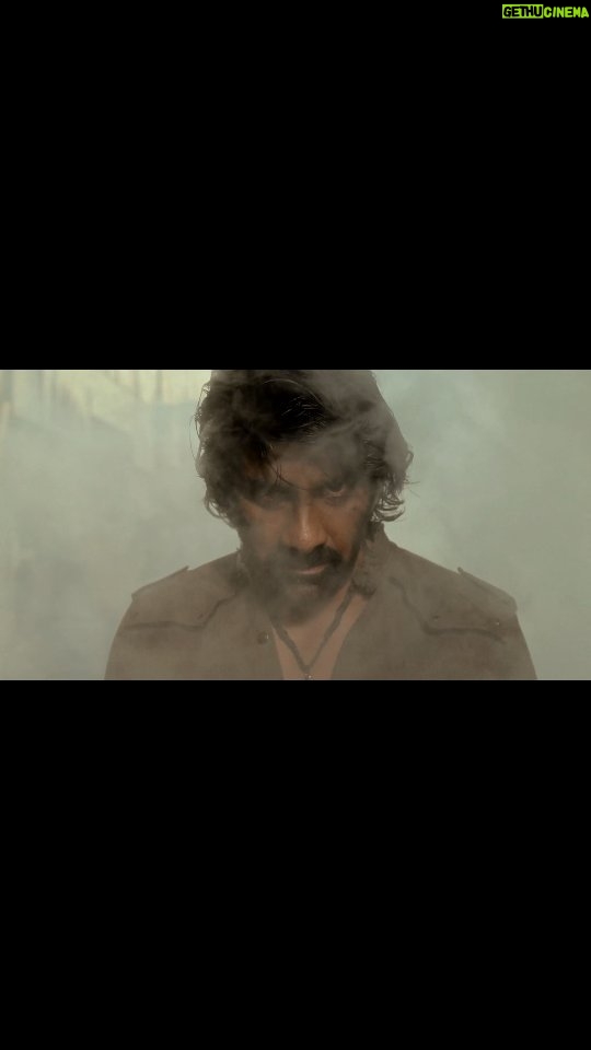 Ravi Teja Instagram - TIGER'S MENACING INVASION 🐅 #TigerNageswaraRao 🥷 teaser out now💥 In cinemas worldwide from October 20th ❤️🔥 @anupampkher @renuudesai @nupursanon @gayatribhardwaj__ @senguptajisshu @gvprakash @madhie_dop @kollaavinash @srikanth_vissa @castingchhabra @mayank_singhaniya @archana.singal.12 @saregamatelugu