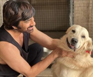 Ravi Teja Instagram - May the dawn of 2024 bring you a year of blessings, accomplishments, and unforgettable memories. 
Wishing you all a very Happy New Year 🤗🤗🤗
