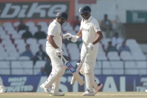 Ravichandran Ashwin Instagram - 🖐️🇮🇳 #blessed #grateful