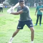 Ravichandran Ashwin Instagram - Fun @ work. #vikram #cricket