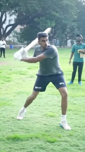 Ravichandran Ashwin Instagram - Fun @ work. #vikram #cricket