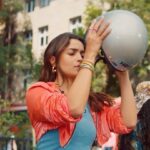 Ravichandran Ashwin Instagram – She’s leading from the front. 
She’s showing us how it’s done. #ladkichalarahihai #ad #hero