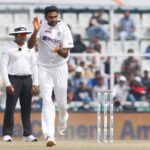 Ravichandran Ashwin Instagram – 28 years ago, I was cheering the great @therealkapildev on to get his world record tally of wickets.

I never had the slightest of ideas that I would become an off spinner, play for my country and even manage to go past the great mans tally of wickets. I am delighted  and very grateful to what this game has given me so far. #blessed #gratitude #indvssl