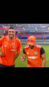 Ravichandran Ashwin Instagram - Toy shop or stationary shop?? @dilip.tk19 😂😂🤣 #icccricketworldcup2023