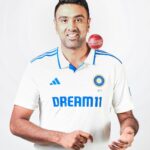 Ravichandran Ashwin Instagram - Test yourself and try to test those that come in your way. The best format of the game is back and we are gearing up for an exciting couple of months. #testcricket #indvssa
