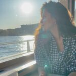 Ravshana Kurkova Instagram - 💙 Grand Hotel Moika 22