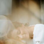 Ravshana Kurkova Instagram - «Вы понимаете, что влюблены, когда не можете заснуть, потому что реальность наконец-то прекраснее ваших снов». 💫💞💫 (Dr. Seuss). Сапсан Санкт- Петербург - Москва