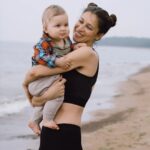 Ravshana Kurkova Instagram - Моё сердце растет вместе с сыном. ❤️ И конечно, это лучший год в моей жизни - самый важный, главный, долгожданный, самый счастливый. #маминалюбовь #ГаспарАмарян ❤️