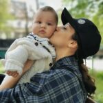 Ravshana Kurkova Instagram - Моё сердце растет вместе с сыном. ❤️ И конечно, это лучший год в моей жизни - самый важный, главный, долгожданный, самый счастливый. #маминалюбовь #ГаспарАмарян ❤️