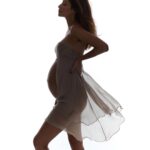 Ravshana Kurkova Instagram - Сегодня последний день очень важной для меня весны и хочу, наконец, поделиться своей большой радостью - в марте я родила Гаспару сестренку. ❤️ Пусть любви в этом мире будет больше. ❤️ Оставлю здесь немного архивных фото и видео. 🤗💞