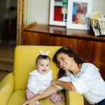 Ravshana Kurkova Instagram - Как же быстро они растут… ♾️❤️❤️♾️ #бесконечнаялюбовь / @xenichez 🙏🏻🥰🙏🏻 @tianafei_mua , спасибо за съемку! /