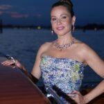 Raya Abirached Instagram – Closeups are for @bulgari
#BvlgariHighJewelery
#VeniceFilmFestival

Photos by @michele_pelosio @emmepistudio