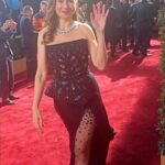 Raya Abirached Instagram - Anatomy of a Look #StyledByCed @cedrichaddad Jewelery: @bulgari Dress: @tonywardcouture Makeup: @bonnieelizwhite Hair: @_ellestyles #GoldenGlobes #AwardSeason