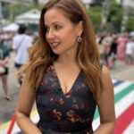 Raya Abirached Instagram – Flashback to Toronto streetstyle in @bulgari 

Dress by @phaseeight styled by @mayawilliams