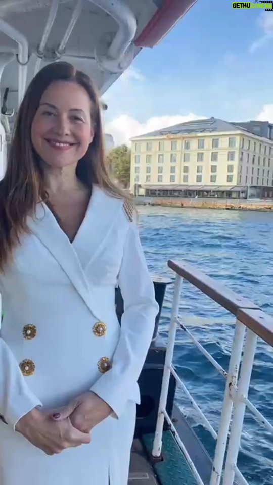 Raya Abirached Instagram - As we say goodbye to a truly challenging year, let's hopefully say hello to a new year full of hope & happiness Wishing you all, with love & gratitude, a Wonderful 2024 Raya x #shangrilabosphorus @shangrilaistanbul Shangri-La Bosphorus, Istanbul