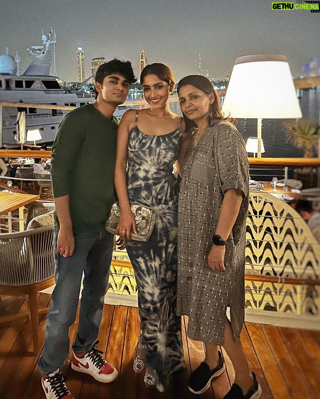 Reba Monica John Instagram - Day 1 in Dubai with family! I’ve been wanting to do this trip for the longest time. This one is special In so many ways especially cause we were able to celebrate mummy’s birthday together in a magical city. Grateful to have been able to experience this which would not have been possible without @pickyourtrail . They made this one so special. The attention to detail and the way they help curate every experience, is commendable! Thank you team! ✨🫶 Day 2,3,4 coming up 🦋 #dubai❤️ #familytime #vacationmode #birthdaygirl #familyfirst #parkhyattdubai #pickyourtrail #hasslefreeholidays #pickyourdubaitrail Park Hyatt Dubai Creek Golf & Yacht Hotel