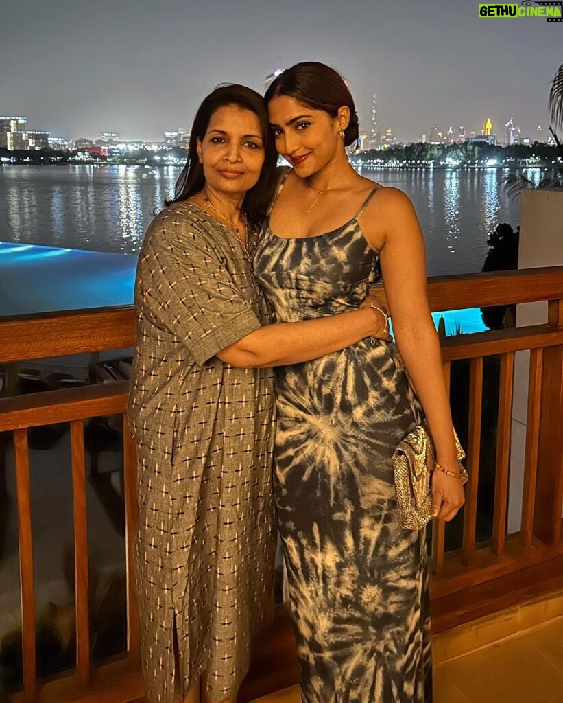 Reba Monica John Instagram - Day 1 in Dubai with family! I’ve been wanting to do this trip for the longest time. This one is special In so many ways especially cause we were able to celebrate mummy’s birthday together in a magical city. Grateful to have been able to experience this which would not have been possible without @pickyourtrail . They made this one so special. The attention to detail and the way they help curate every experience, is commendable! Thank you team! ✨🫶 Day 2,3,4 coming up 🦋 #dubai❤️ #familytime #vacationmode #birthdaygirl #familyfirst #parkhyattdubai #pickyourtrail #hasslefreeholidays #pickyourdubaitrail Park Hyatt Dubai Creek Golf & Yacht Hotel