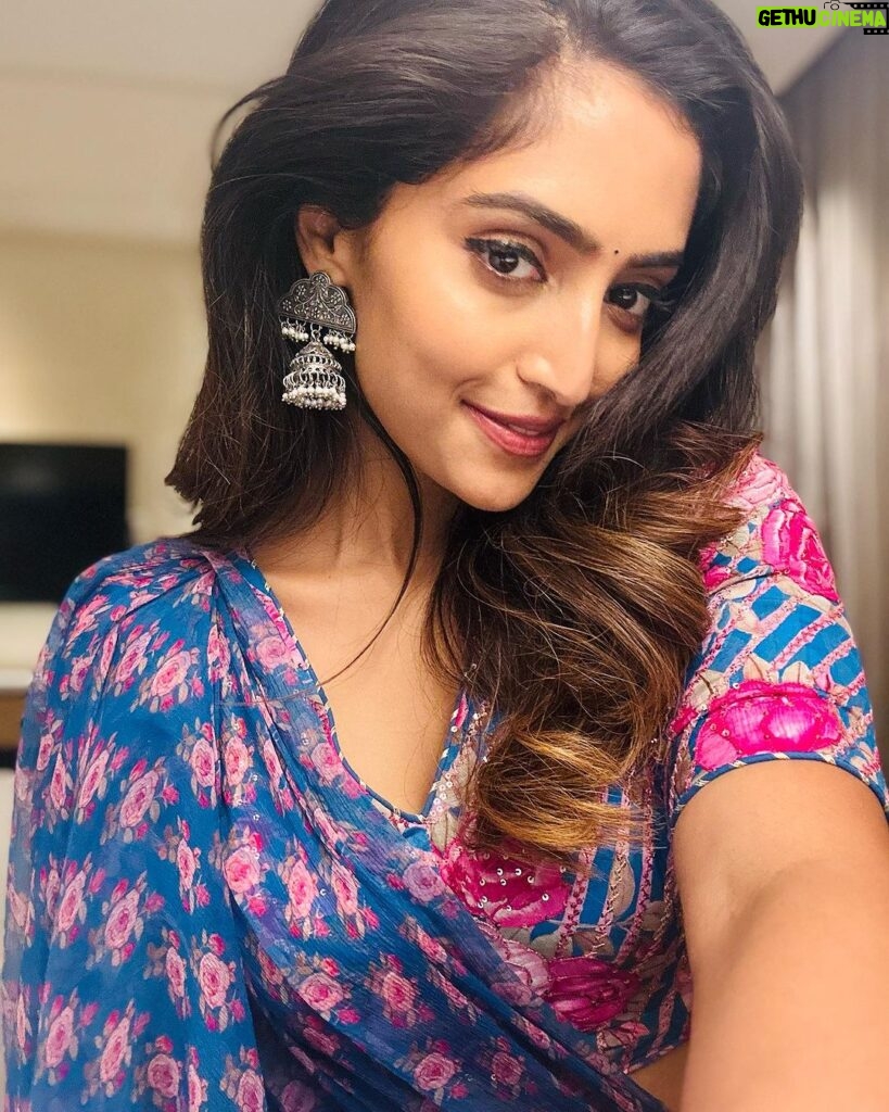 Reba Monica John Instagram - When you don’t know what to choose, you choose everything 🫣🦋 #selfportrait