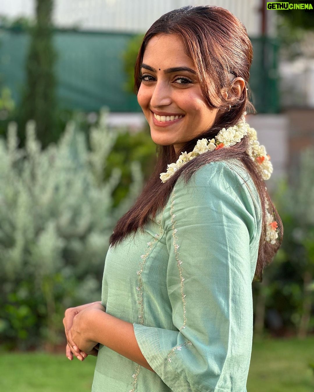 Reba Monica John Instagram - Ellavarkum Onam Aashamsakal πΈπ Yes, I made that pookalam π thanks