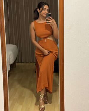 Reba Monica John Instagram - “Perhaps, 
we should learn 
to love ourselves 
so loudly, 
it silences 
our insecurities.”

How beautiful is this quote. Maybe this is what you needed to hear today! ✨💯

#youareyourownsunshine #thoughtoftheday #vacationoutfit #instaphoto #livelaughlove #bekind #middaymotivation