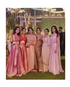 Reba Monica John Instagram - Spent a beautiful and memorable night at the Navratri celebrations hosted by the Kalyan Family ✨🌼 the humility and warmth they exude is inexplicable and I’m grateful to have been part of this wonderful family in the smallest way possible. Also, met some lovely people. The smiles say it all 🫶 Styled by @manogna_gollapudi Jewellery @kalyanjewellers_official HMU yours truly ( that’s why so messy ) #indianfestival #navratri #kalyanjewellers #sareelove #beautifulevening #indianwear