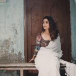 Reba Monica John Instagram - The last few from the series that’s close to my heart! 🌸🤍 Our sole aim was to keep it real and rustic with this shoot! I remember deciding with the team to walk down Parry’s street to find some live locations and coincidentally, to our amazement, we happened to walk into an almost torn down, rustic building that looked like a set, like it was made just for us! The Colors, props, the aesthetic was exactly what we wanted. We didn’t have to do anything more. Thankful to the wonderful team I got to work with, who so effortlessly brought this vision to life ❤️ Shot by : @deepak_durai_photography Wardrobe/styling : @labelswarupa MUA : @priya_durai_makeoverartistry Assisted @Im_stefy3 Conceptualised - @arunprajeethm #aesthetic #rustic #southindian #tamilactress #tamilbgm #chennaidiaries #keepingitreal #photooftheday #streetphotography Chennai,Tamilnadu