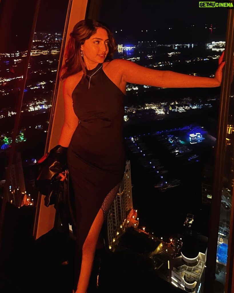 Reba Monica John Instagram - “ Nobody cares about your story until you win! So win “ Adulting lesson 101 👌🏼🦋 believe it or not. #adultingishard SUSHISAMBA Dubai