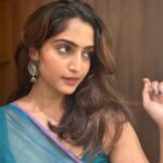 Reba Monica John Instagram - In my soft era 🦋✨ @studiogulabiindia thank you for the most stunning earrings! 🥹 #sareelove #everlasting #comfortzone #explorepage✨ #softaesthetic