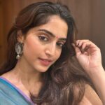 Reba Monica John Instagram - In my soft era 🦋✨ @studiogulabiindia thank you for the most stunning earrings! 🥹 #sareelove #everlasting #comfortzone #explorepage✨ #softaesthetic