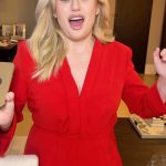 Rebel Wilson Instagram - Who’s ready for MARCH MATCHNESS! Download FLUID now on the App Store, help unlock your city and start matching soon! Can’t wait for youse to find your match!