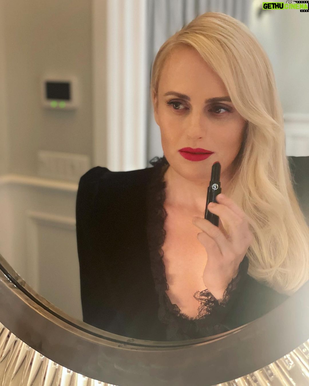 Rebel Wilson Instagram - Enjoying the results of #Emface as I headed to the Academy Museum Gala last night. My face looks effortlessly snatched and glowing! ⭐️ Very satisfied with the results! #EmfacePartner #EmfaceTheNation #NeedleFree @drbriankinney @BTLAesthetics @emface