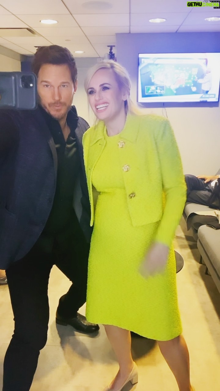 Rebel Wilson Instagram - TODAY show 💛 (@prattprattpratt and I have both been up since 5am!)